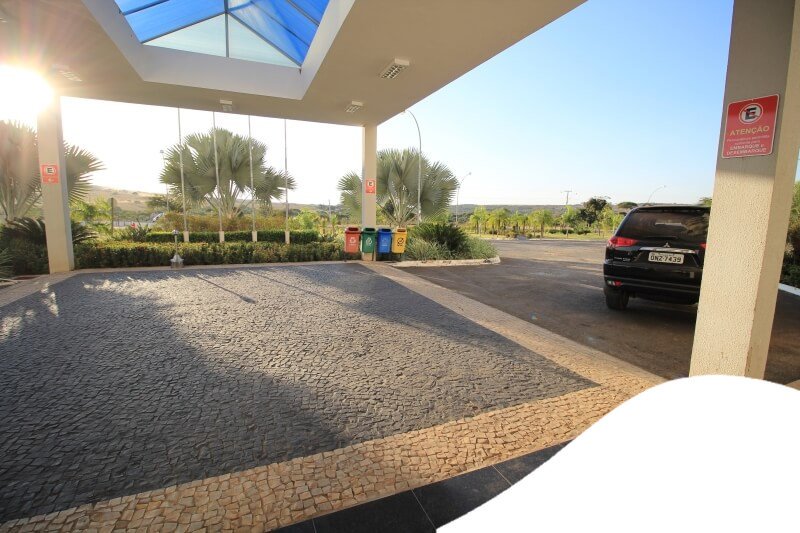 Condomínio LAGOA QUENTE FLAT em CALDAS NOVAS GO